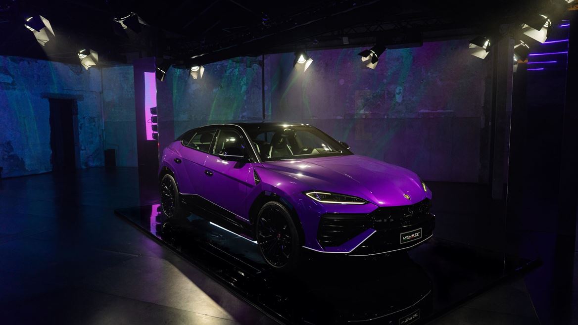 Urus SE Tettonero Capsule at Milan Design Week