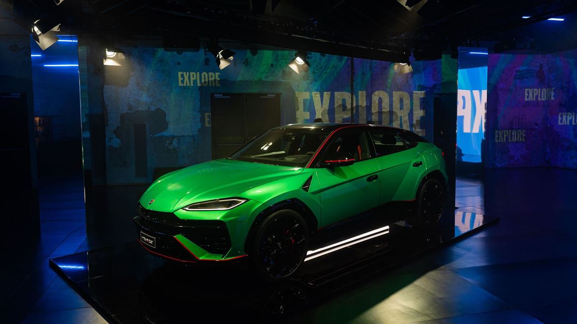 Urus SE Tettonero Capsule at Milan Design Week