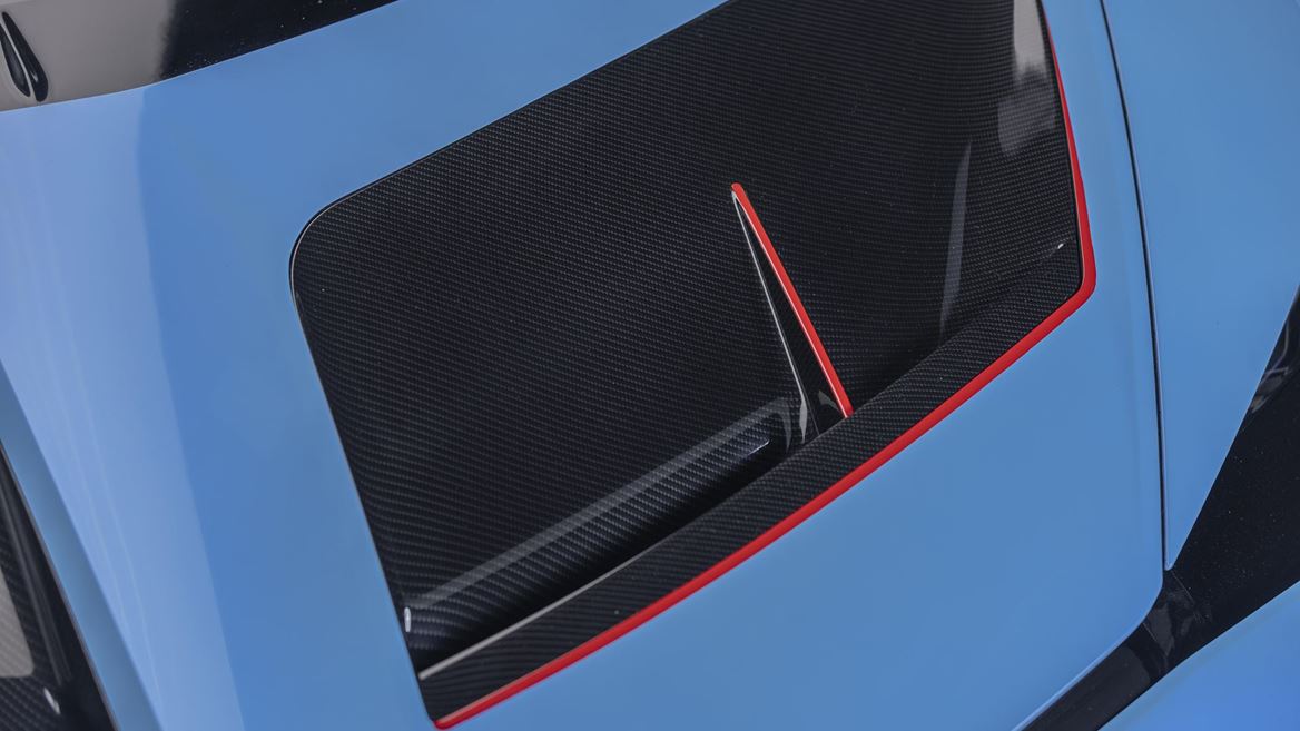 Fenomeno Roadster Details