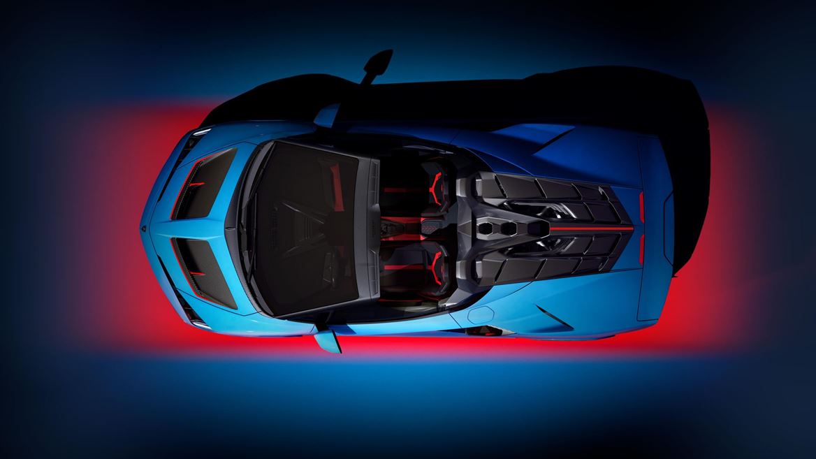 Fenomeno Roadster the most powerful open top ever created by Lamborghini