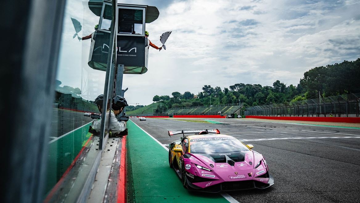 Super Trofeo Race