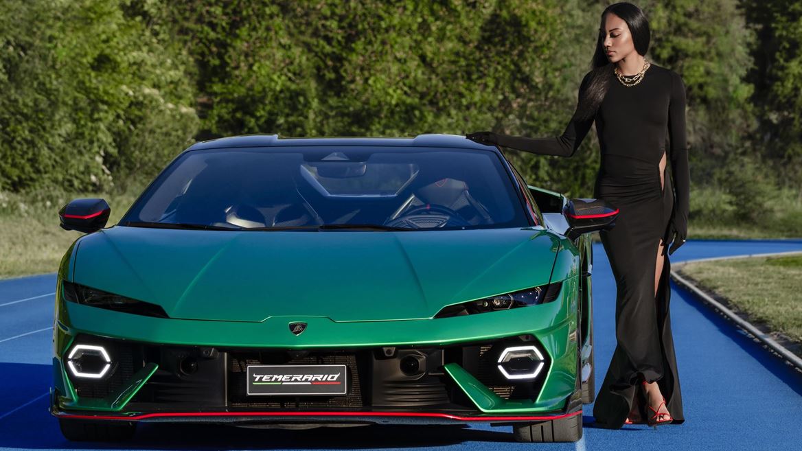 Lamborghini Temerario and Larissa Iapichino
