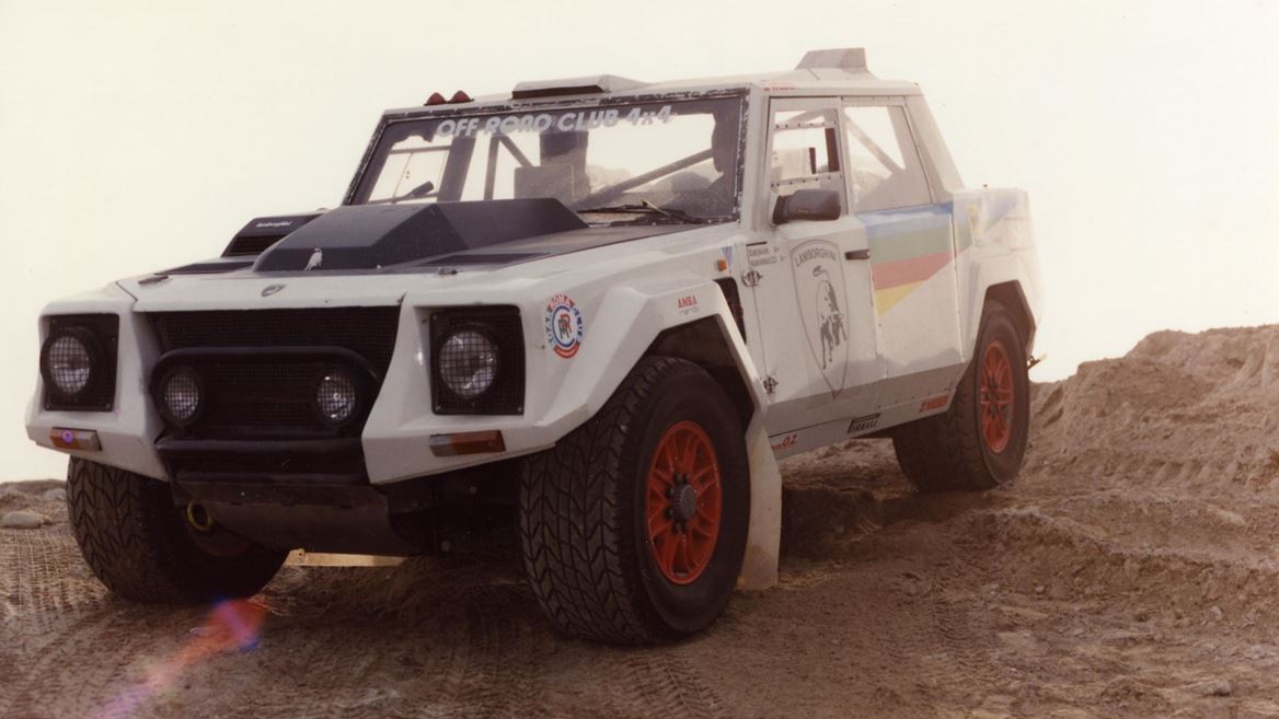 40th LM002