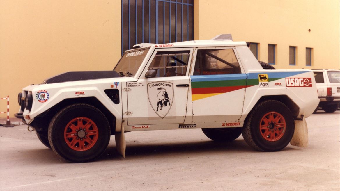 40th LM002 Copyright holders of this assets are welcome to contact Automobili Lamborghini S P A regarding any omission