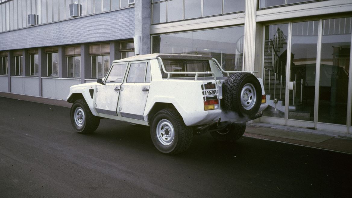 40th LM002 Copyright holders of this assets are welcome to contact Automobili Lamborghini S P A regarding any omission