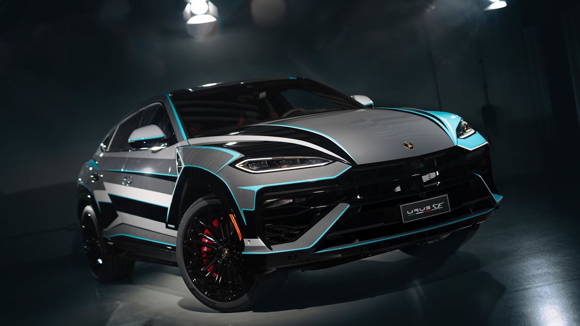 Lamborghini Urus SE Art Basel Miami