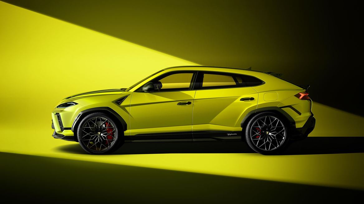 Urus SE Performante Giallo Crius Studio