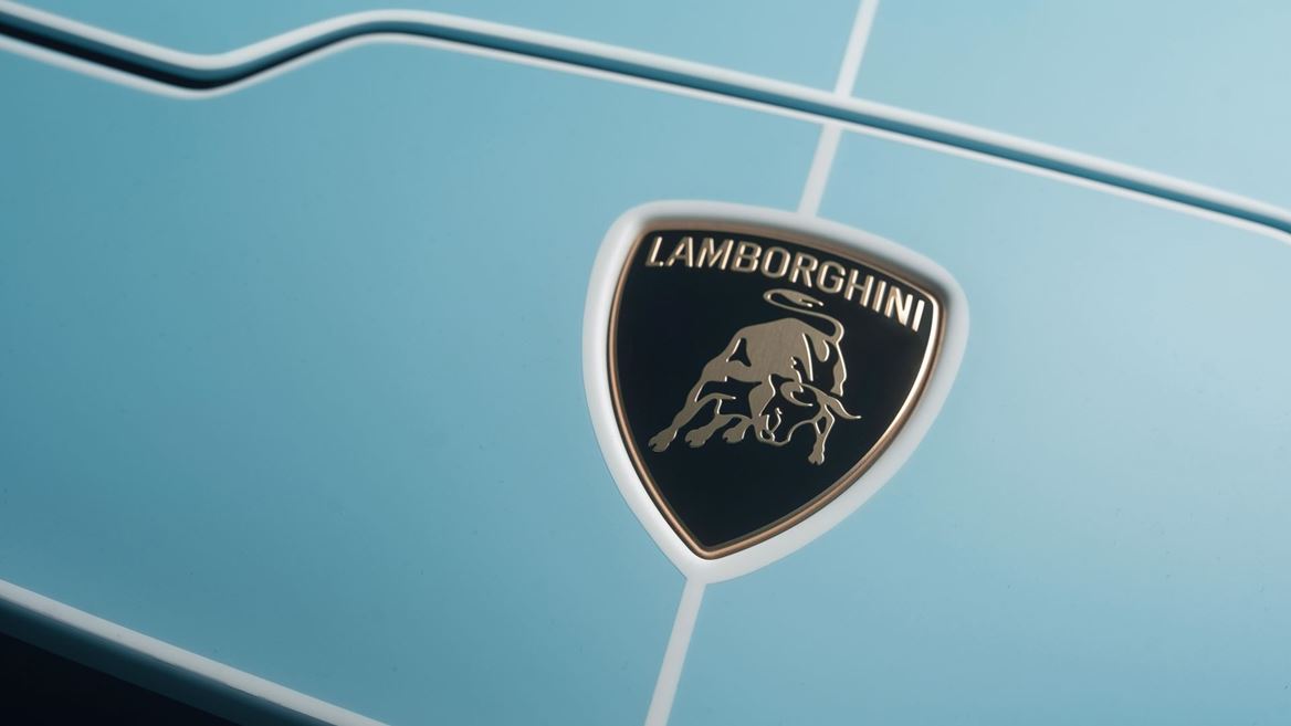 Lamborghini Temerario Ad Personam in Celeste Fedra and Bianco Phanes