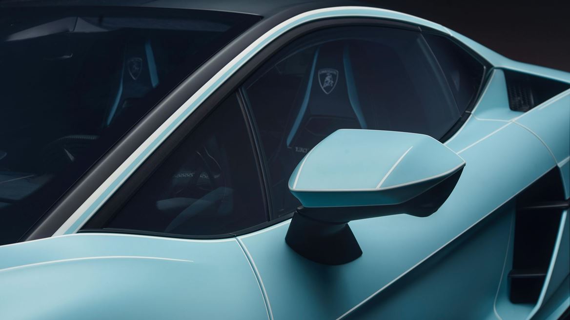 Lamborghini Temerario Ad Personam in Celeste Fedra and Bianco Phanes