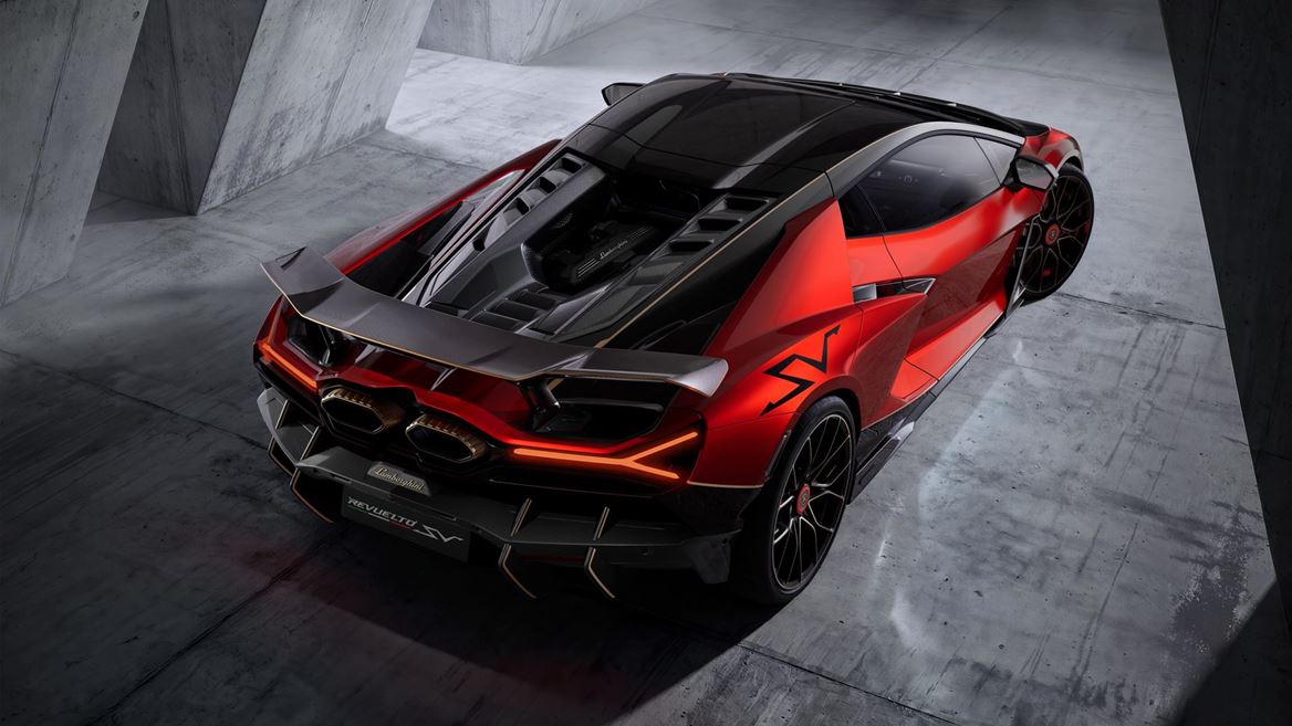 Revuelto SV