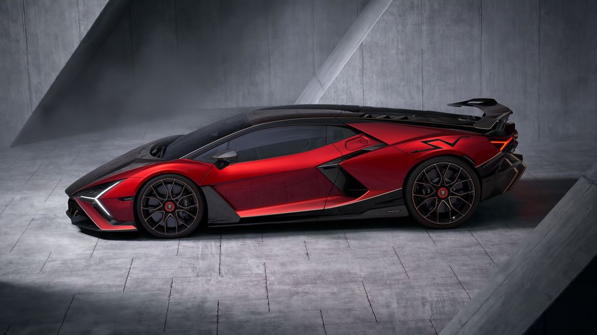 Revuelto SV