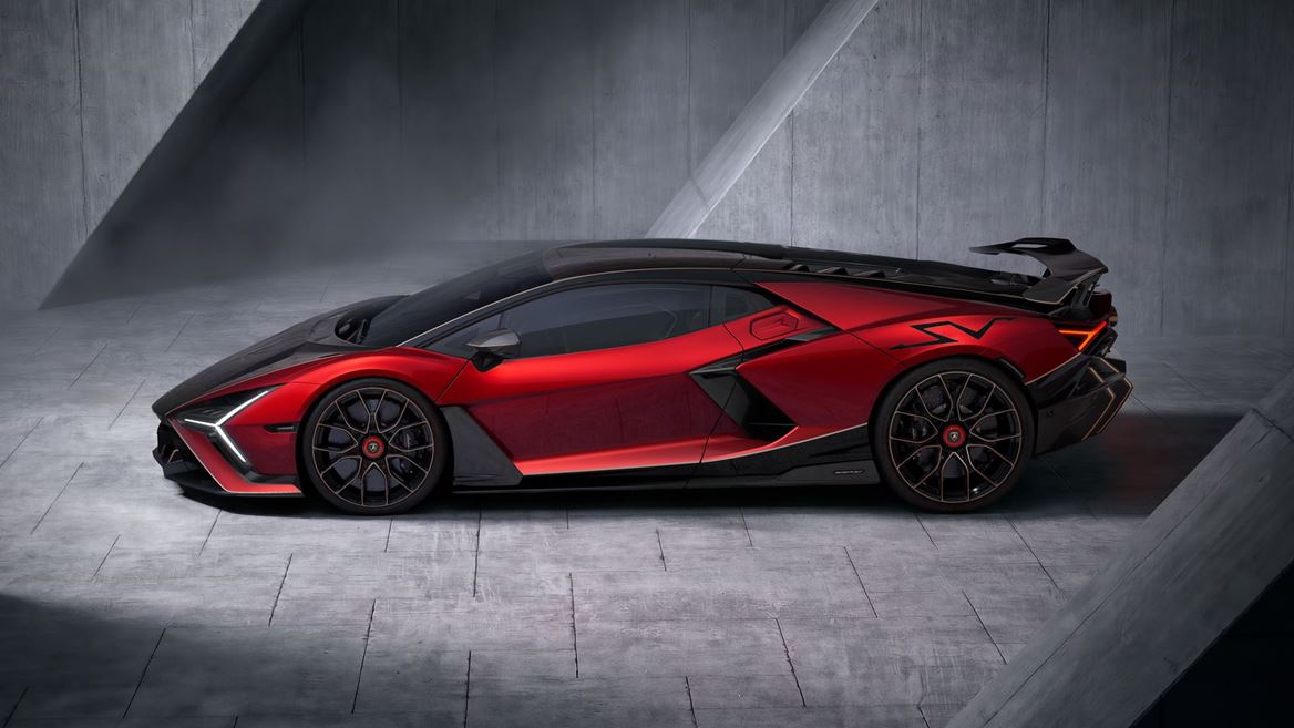 Revuelto SV