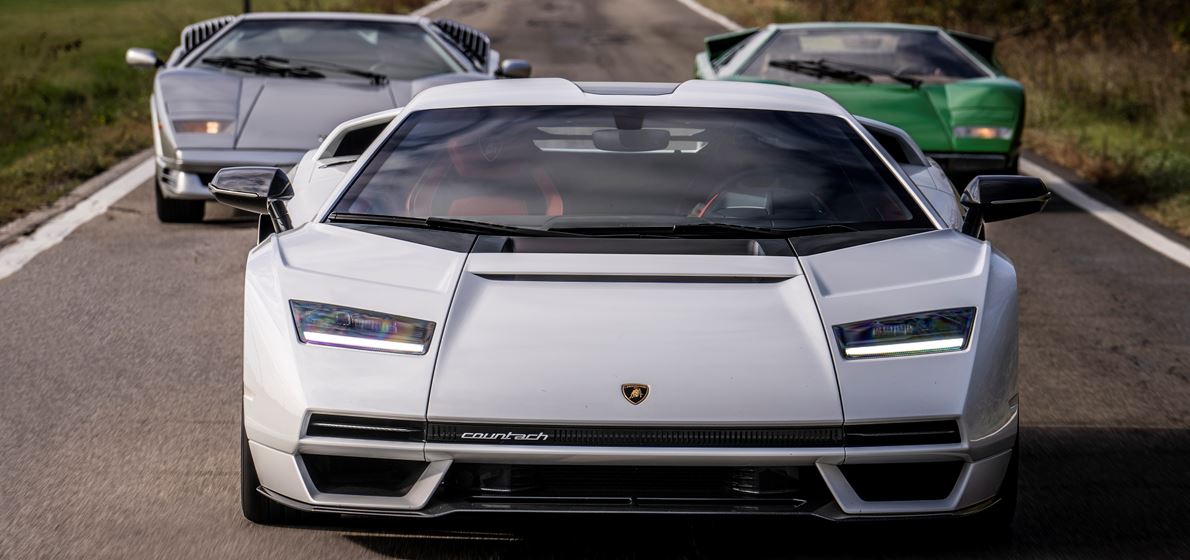 Countach LPI 800-4 on the road for the first time