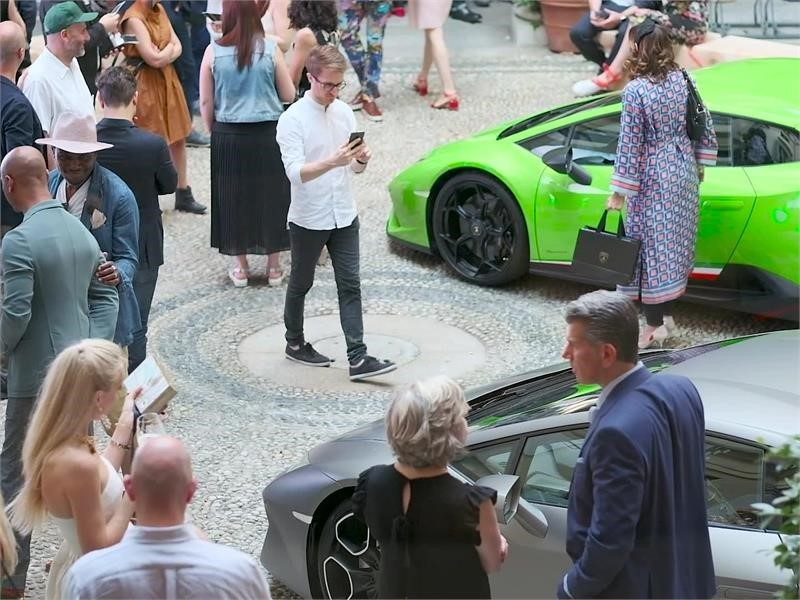 Collezione Automobili Lamborghini presents spring summer 2019