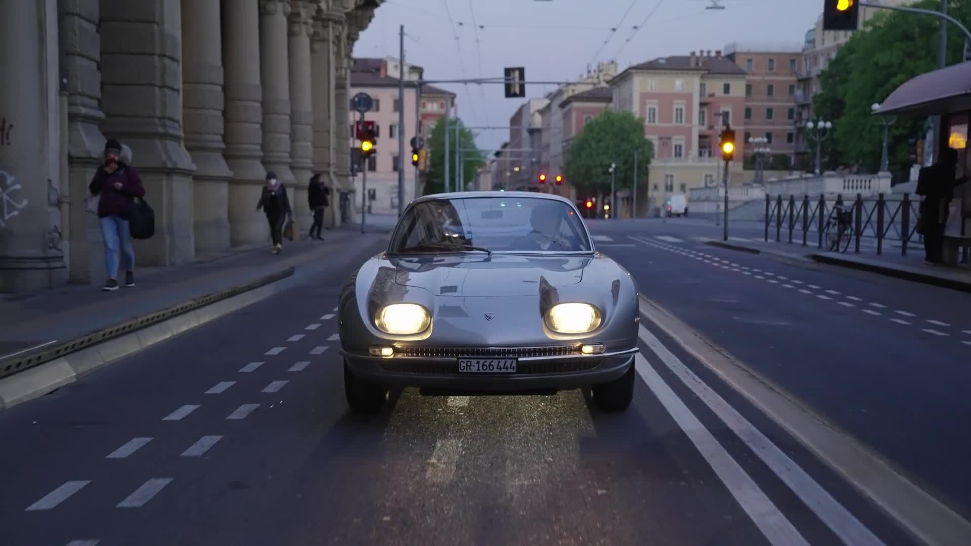 Lamborghini 350 GT Aventador Footage