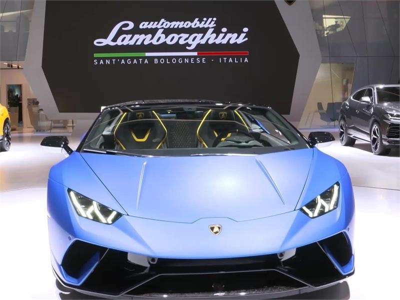 lamborghini-hurac-n-performante-spyder----beauty-shots--exteriors-