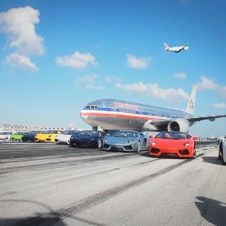 Lamborghini Aventador LP 700-4 Roadster High Speed Demonstration at Miami International Airport Runway