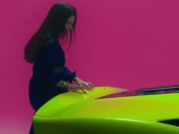 lamborghini-mirror-c-e-text