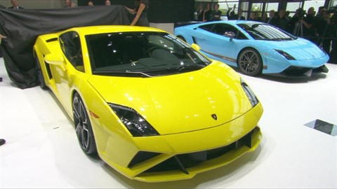 Lamborghini-Press-Conference-at-2012-Paris-Motorshow