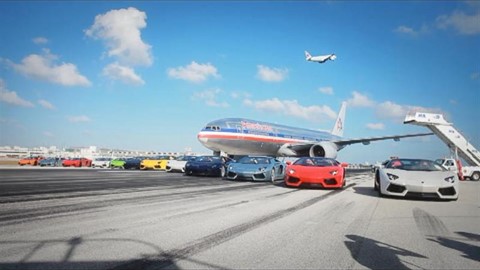 Lamborghini-Aventador-LP-700-4-Roadster-High-Speed-Demonstration-at-Miami-International-Airport-Runway