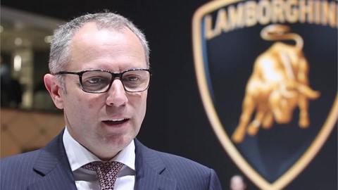 mr.-stefano-domenicali-is-talking-about-the-highlights-of-huracan-performante
