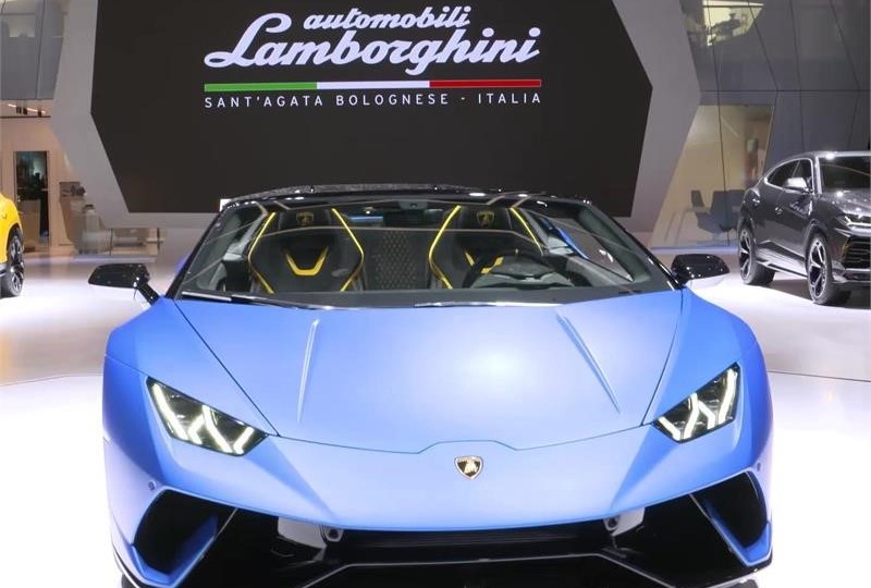 lamborghini-hurac-n-performante-spyder----beauty-shots--exteriors-