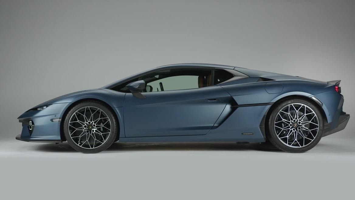 lamborghini---temerario-static-footage