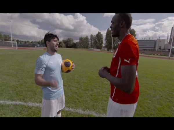 Usain Bolt Speeds Up Sergio Agüero For Manchester Derby Usain Bolt Speeds Up Sergio Agüero For Manchester Derby
