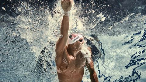 caeleb dressel underwater shot