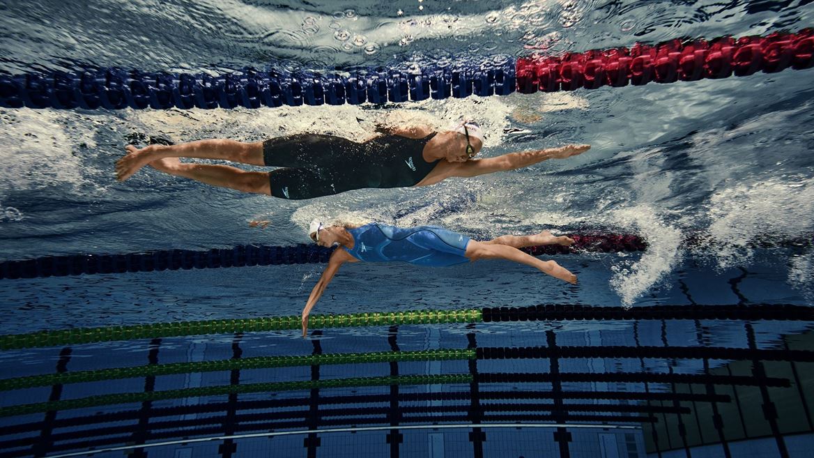 speedo fastskin female swimmers