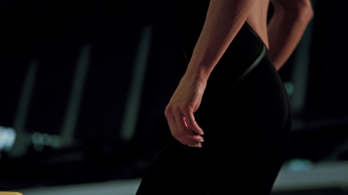 fastskin-suit-close-up-athlete-moving